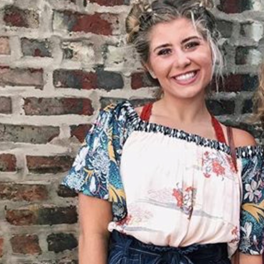 Free people Adorable silky top!